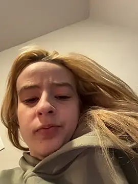 SeccySerena online show from 03/13/26, 06:24