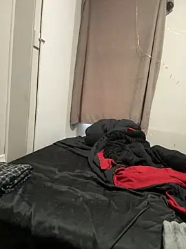 SeccySerena online show from 11/08/25, 02:31