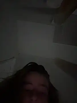 SeccySerena online show from 11/11/25, 12:05