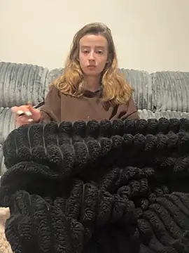 SeccySerena online show from 10/24/25, 02:27