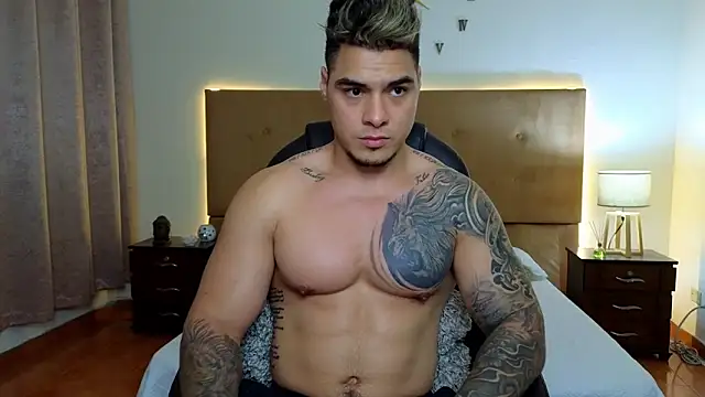 Snapshot of Steven_Velez chatting on 09/20/25, 01:10 Steven Velez online show from 09/20/25, 01:10