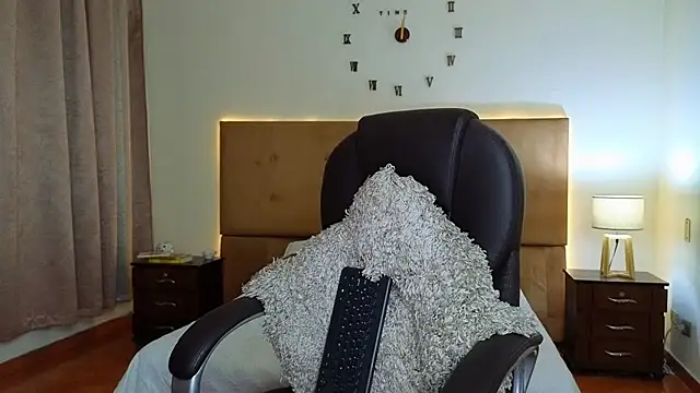 Steven Velez online show from 12/20/25, 06:49