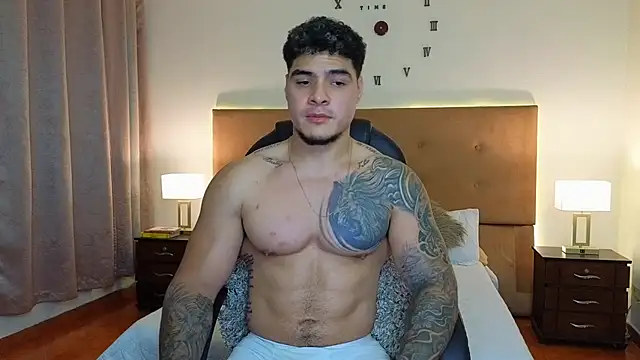 Snapshot of Steven_Velez chatting on 04/21/26, 01:42 Steven Velez online show from 04/21/26, 01:42