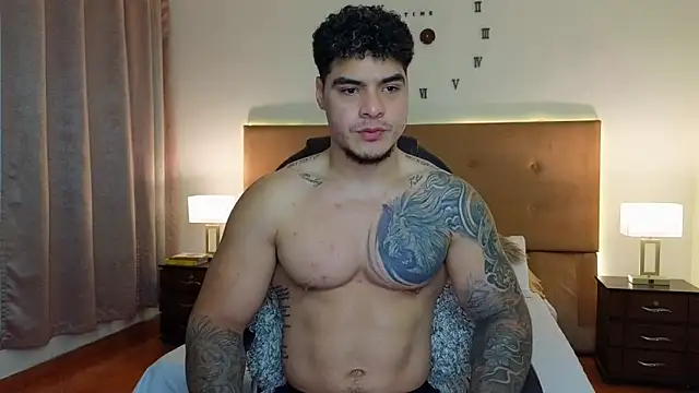 Snapshot of Steven_Velez chatting on 04/24/26, 02:13 Steven Velez online show from 04/24/26, 02:13