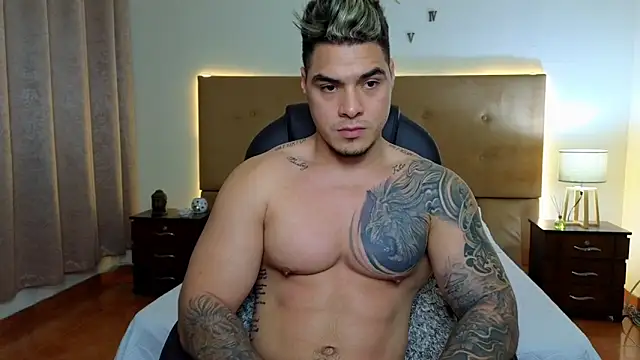 Snapshot of Steven_Velez chatting on 09/22/25, 01:11 Steven Velez online show from 09/22/25, 01:11