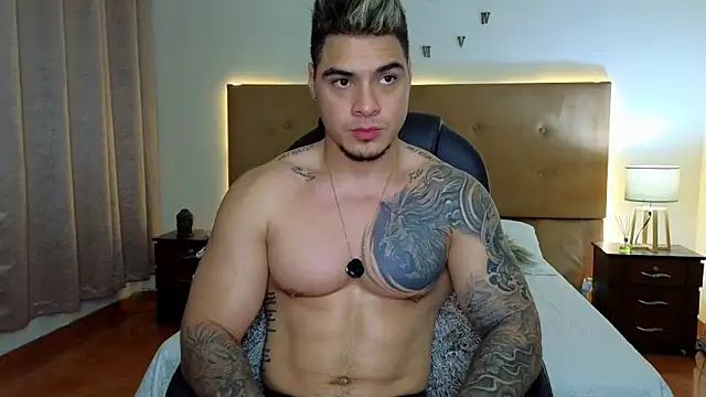 Snapshot of Steven_Velez chatting on 09/25/25, 11:33 Steven Velez online show from 09/25/25, 11:33