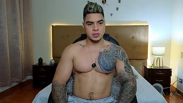Snapshot of Steven_Velez chatting on 09/15/25, 12:55 Steven Velez online show from 09/15/25, 12:55
