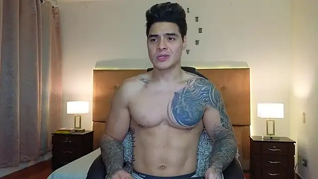 Snapshot of Steven_Velez chatting on 06/20/26, 12:04 Steven Velez online show from 06/20/26, 12:04
