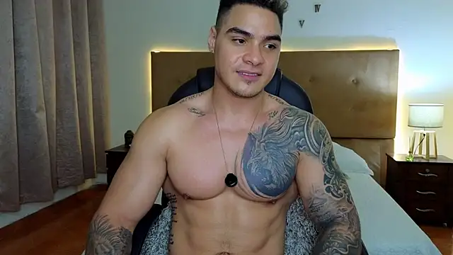 Snapshot of Steven_Velez chatting on 10/17/25, 08:50 Steven Velez online show from 10/17/25, 08:50