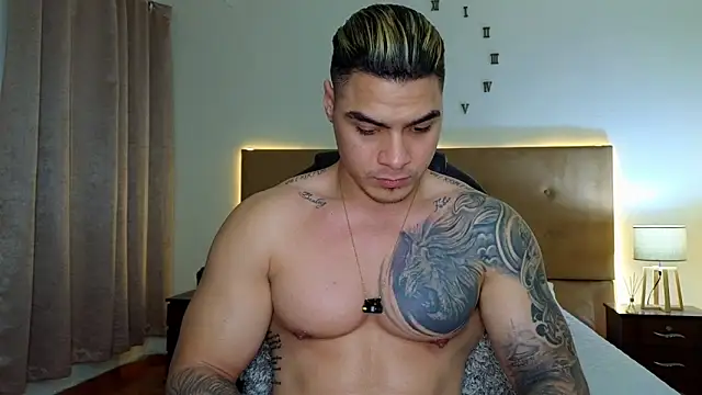 Steven Velez online show from 10/31/25, 02:52