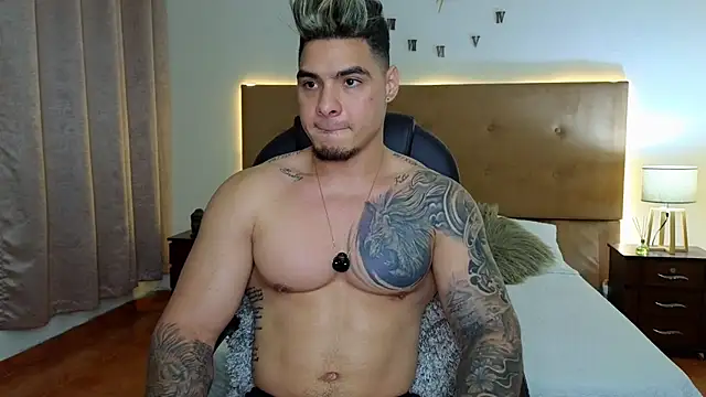 Snapshot of Steven_Velez chatting on 09/30/25, 11:22 Steven Velez online show from 09/30/25, 11:22