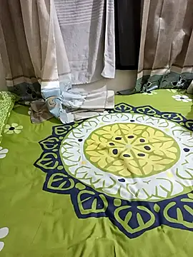 loving candy online show from 12/13/25, 08:04