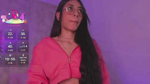 Snapshot of Becky_G chatting on 11/14/25, 12:03 Becky G online show from 11/14/25, 12:03