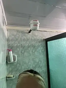 Sallem Pink online show from 10/27/25, 10:16