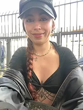 Sallem Pink online show from 11/04/25, 11:58