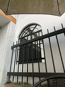 Sallem Pink online show from 03/25/26, 11:09