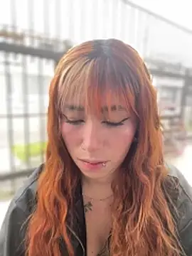 Snapshot of Sallem_Pink chatting on 06/18/26, 11:48 Sallem Pink online show from 06/18/26, 11:48