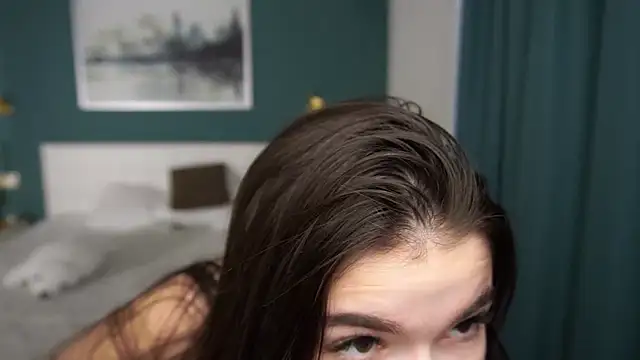 HollisHearl online show from 09/26/25, 07:26