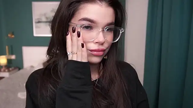 HollisHearl online show from 09/21/25, 07:13