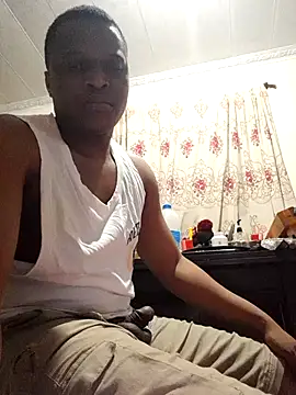 Snapshot of Moet_Chandon chatting on 09/27/25, 01:34 Moet Chandon online show from 09/27/25, 01:34