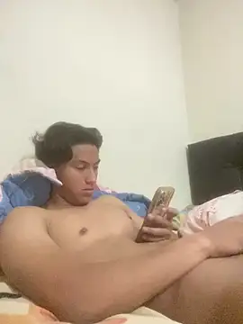 EmilianoPerex online show from 03/24/26, 12:21