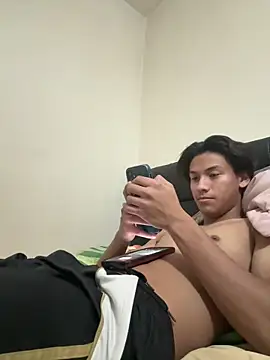 EmilianoPerex online show from 04/03/26, 07:53