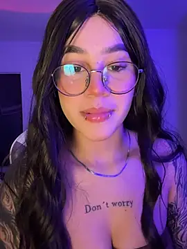 Liz rogers x online show from 03/27/26, 05:27