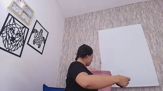 abbypratt online show from 11/11/25, 07:19