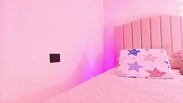 cataleya ebony  online show from 10/28/25, 07:24