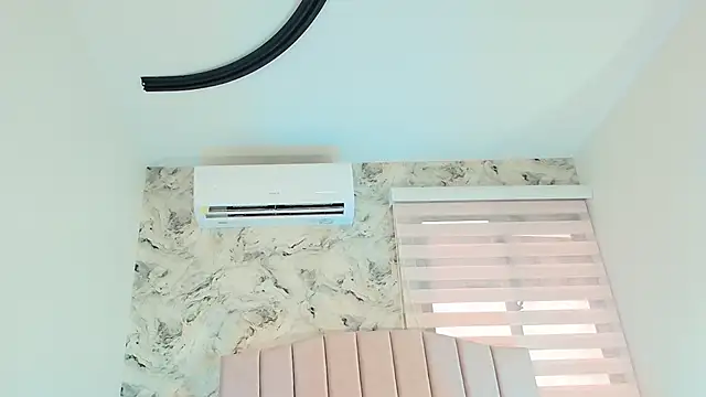 cataleya ebony  online show from 11/12/25, 07:18