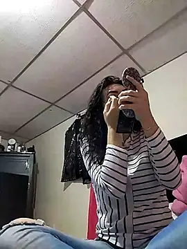 MeganHoffmaan online show from 11/08/25, 10:57