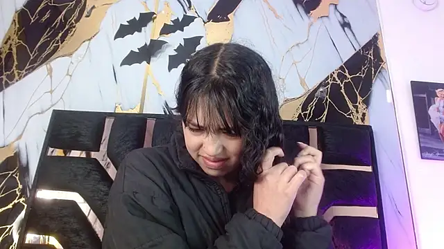 malejahotcs01 online show from 11/06/25, 11:36