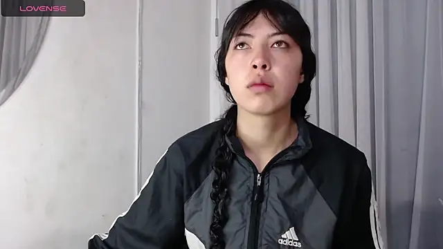 malejahotcs01 online show from 11/15/25, 11:03