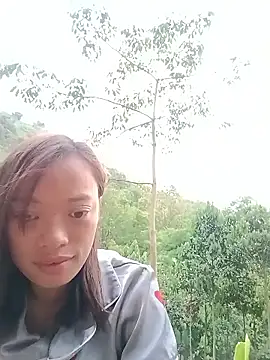 Snapshot of optra34 chatting on 04/24/26, 10:45 optra34 online show from 04/24/26, 10:45