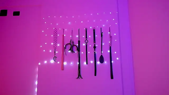 nina kink online show from 04/09/26, 08:26