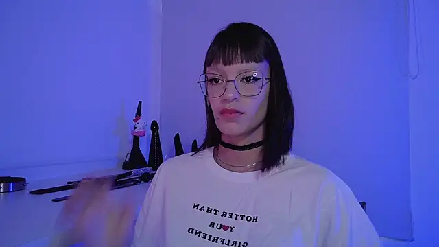 nina kink online show from 10/28/25, 08:19