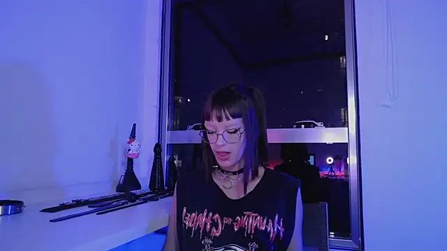 nina kink online show from 10/25/25, 09:59