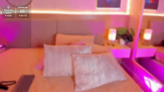 Meloddy Rose online show from 10/31/25, 03:36