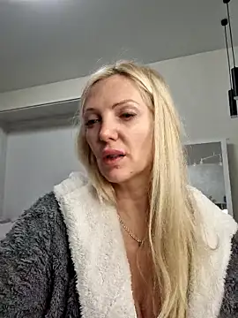 Monna online show from 02/07/26, 03:42