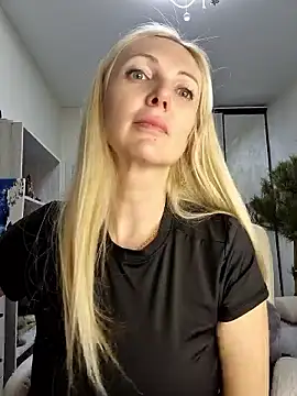 Monna online show from 01/12/26, 02:46