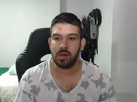 Axel11113 online show from 11/15/25, 05:11