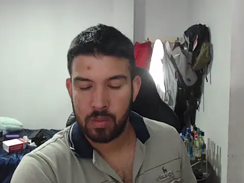 Axel11113 online show from 10/03/25, 03:30