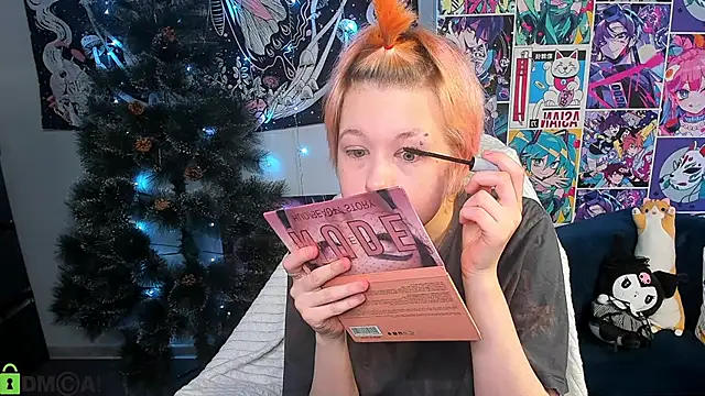 CarolineRichter online show from 12/21/25, 07:04