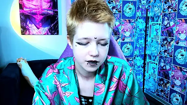 Snapshot of CarolineRichter chatting on 09/14/25, 04:51 CarolineRichter online show from 09/14/25, 04:51