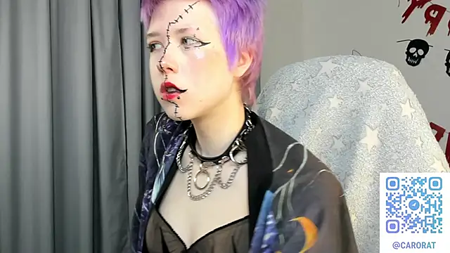 Snapshot of CarolineRichter chatting on 11/01/25, 03:02 CarolineRichter online show from 11/01/25, 03:02