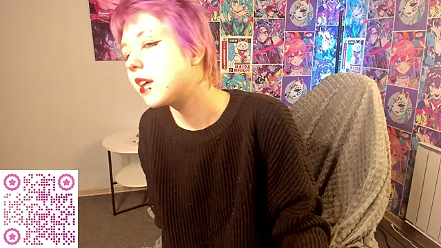 Snapshot of CarolineRichter chatting on 11/07/25, 03:33 CarolineRichter online show from 11/07/25, 03:33