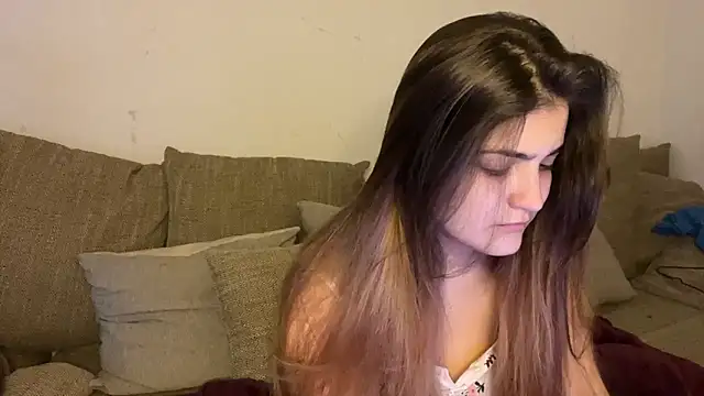 Vivalenti Kiss online show from 11/10/25, 12:32