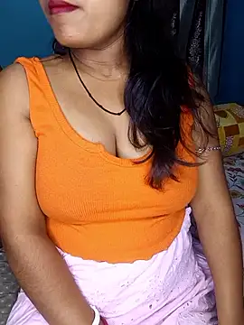 Naughty-Chaaya online show from 04/10/26, 05:53