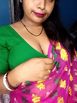 Snapshot of Naughty-Chaaya chatting on 05/14/26, 06:16 Naughty-Chaaya online show from 05/14/26, 06:16