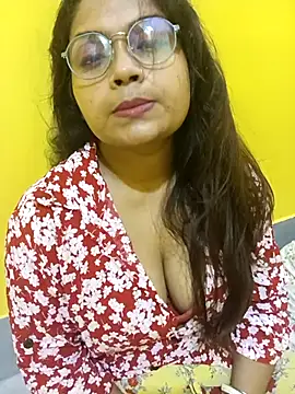 Naughty-Chaaya online show from 09/13/25, 06:41